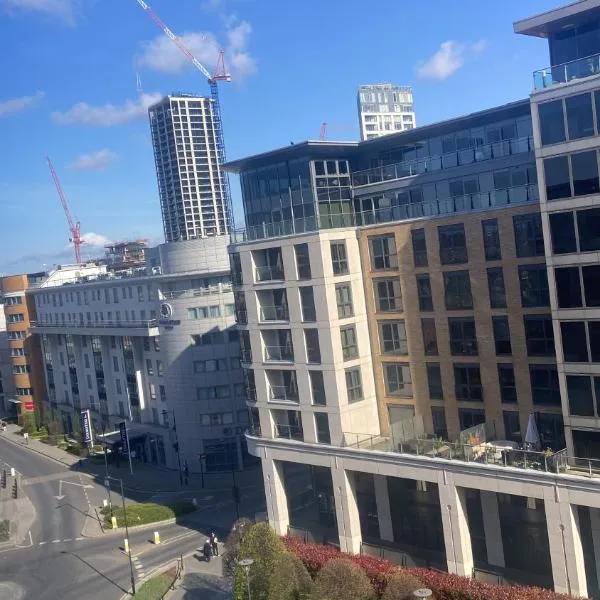 Lovely room in Chelsea, ξενοδοχείο στο Λονδίνο