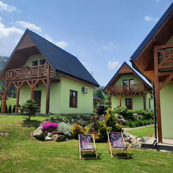 Domki pod Derkaczem, hotel in Radków