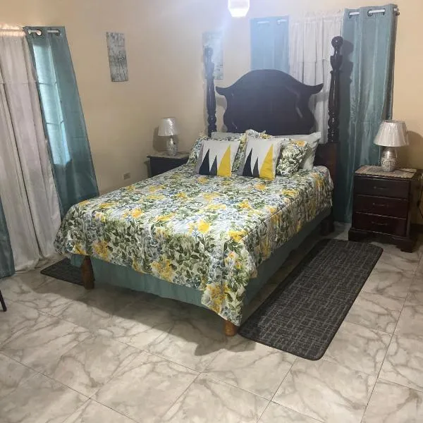 Coolworthy Cozy Retreat, hotel v destinaci Mandeville