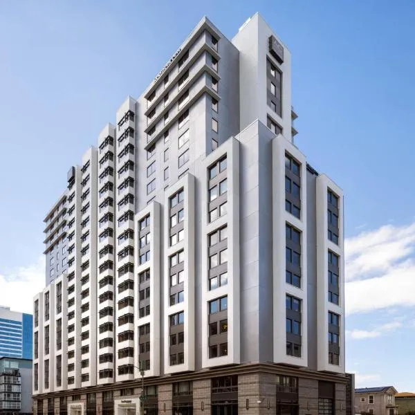Residence Inn by Marriott Oakland Downtown، فندق في آوكلاند