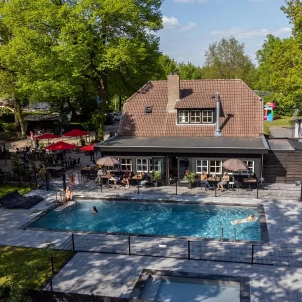 Camping de Vinkenkamp、Lierenのホテル