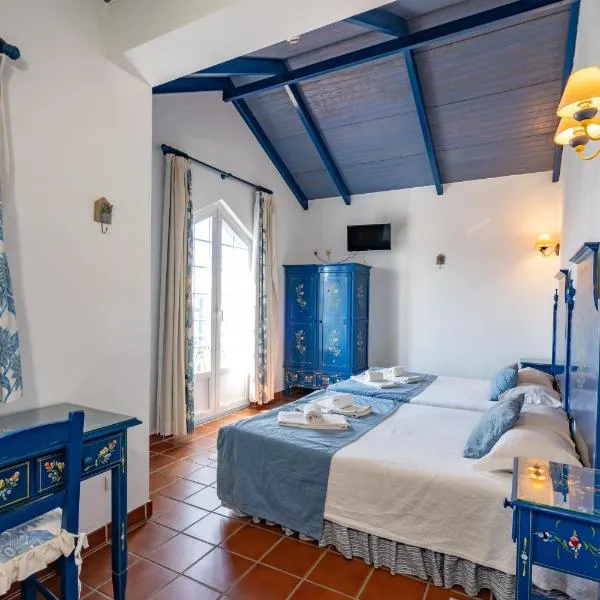 Hotel Mar e Sol VNMF by Umbral, hotel in Vila Nova de Milfontes