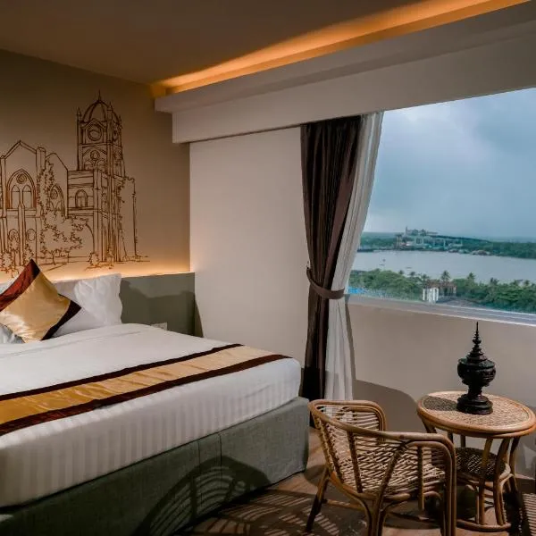 The Rangoon Hotel, hotel v destinaci Yankoun
