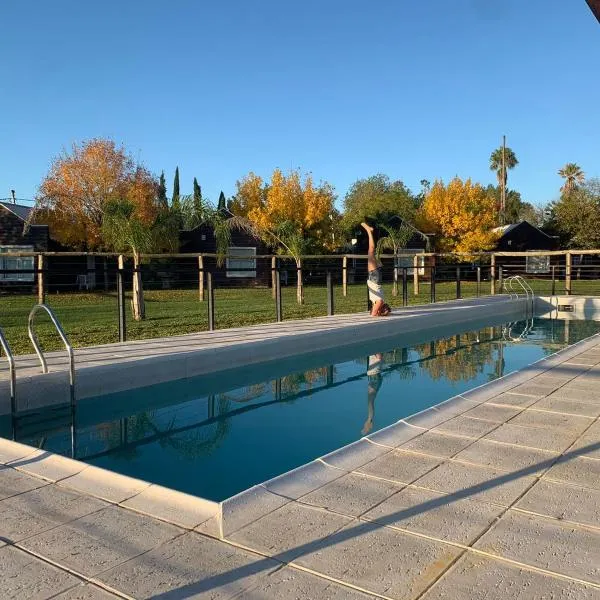El Descanso, hotel v destinácii Colón