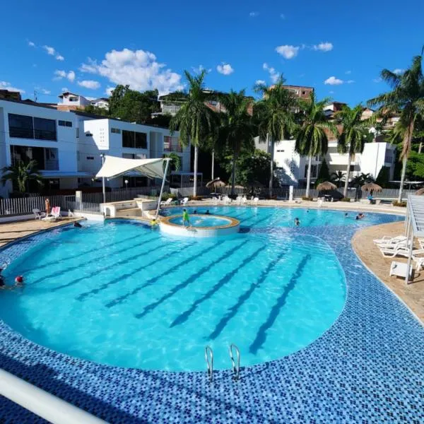 Santa Fe de Antioquia में, होटल Apartasol Ciudadela Santafe - Santa Fe de Antioquia