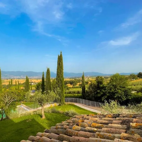 AGRITURISMO LA CORTE DEI CAVALIERI, ξενοδοχείο σε Montefalco