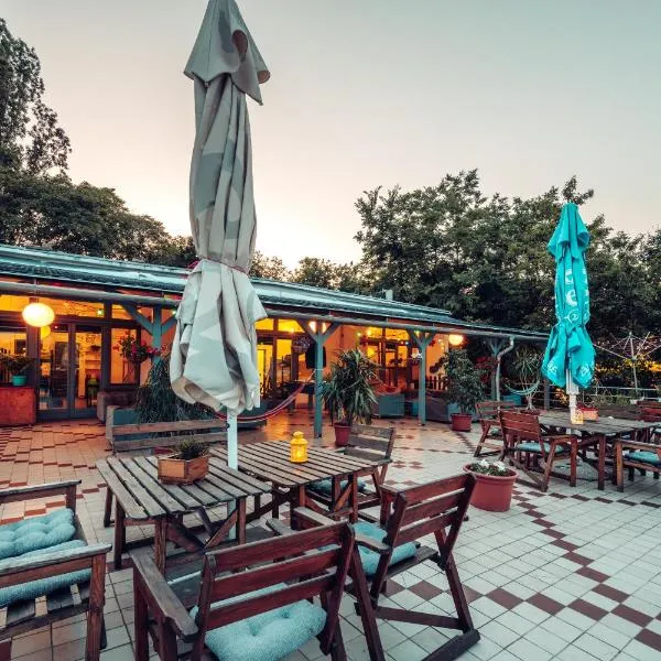 Island Hostel Budapest, hotel in Budapest