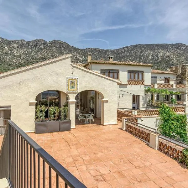 Mas Cusi, hôtel à Palau-Saverdera