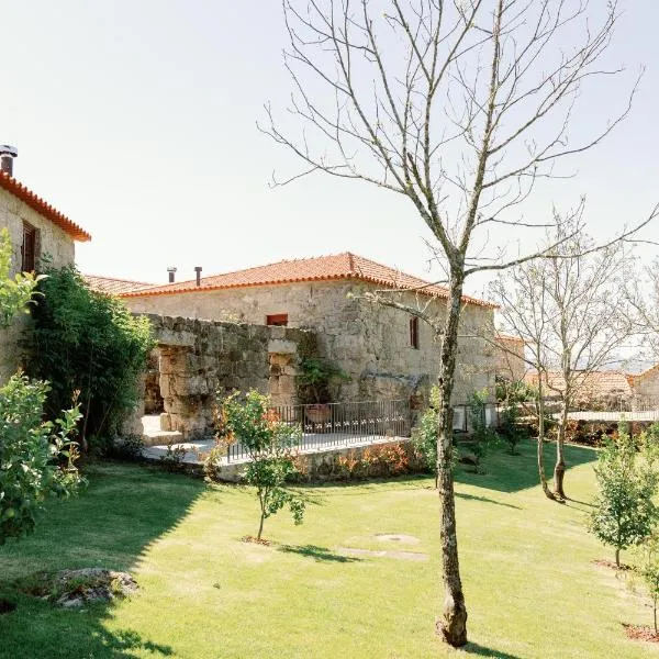 D'Autor Village, hotel in Valadares