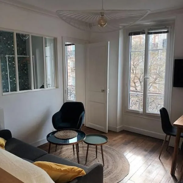 Très Parisien et ensoleillé, hotel in Paris