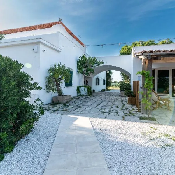 Pozzo Traverso Casale, hotel v destinaci Leporano Marina