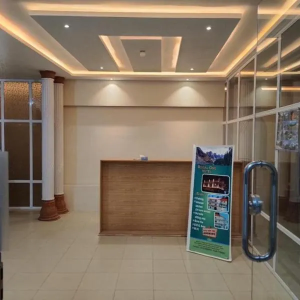 Regal one hotel, hotel v destinaci Kalām