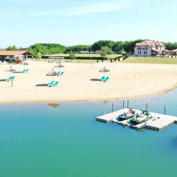 Pensiunea Brise, ξενοδοχείο σε Medieşu Aurit