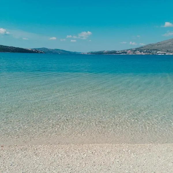 Surf & joy - Croatia vacation rentals seaview apartment, hotel u gradu Okrug Gornji