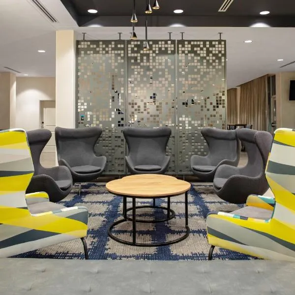 TownePlace Suites by Marriott Orlando Airport, hotel in Orlando
