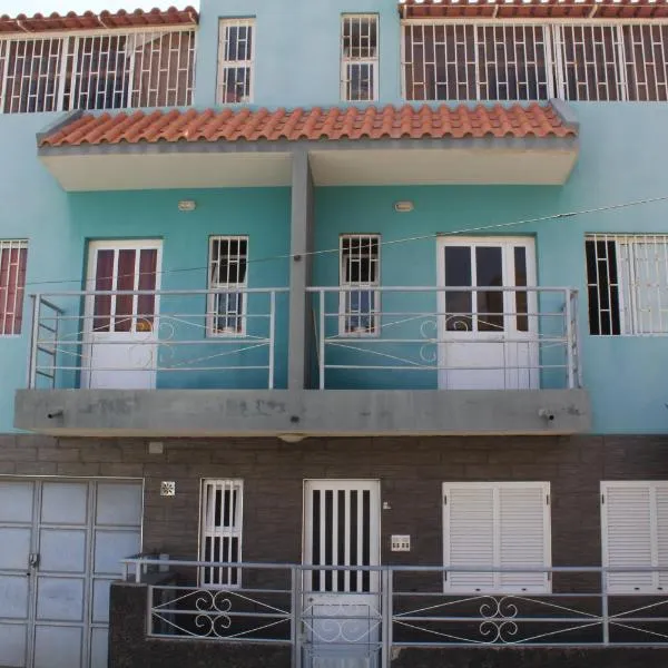 SAM House, Hotel in Mindelo