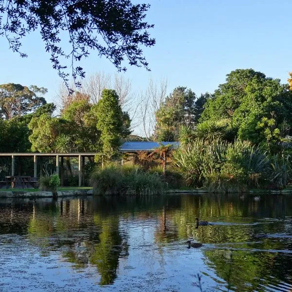 Theo's Cottage, hotel v destinaci Waikanae