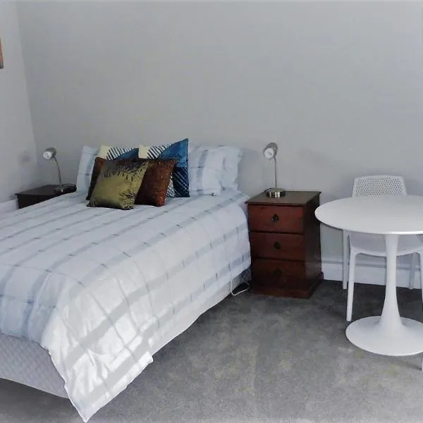 Deb's Place, hotel in Swannanoa