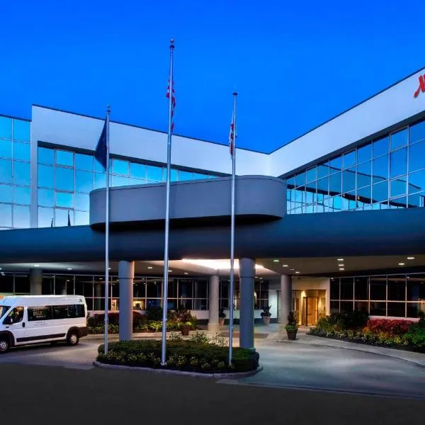Marriott Melville Long Island, hotel v destinaci Melville