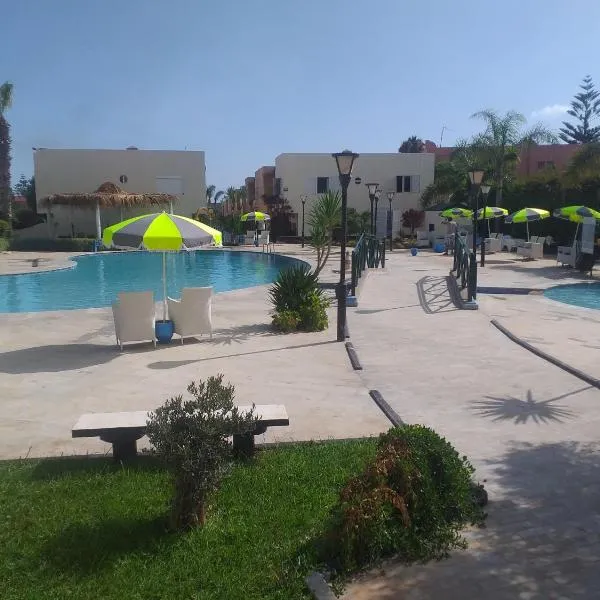 Bungalow&Pool ISSAM, hôtel à Douar Ourlali