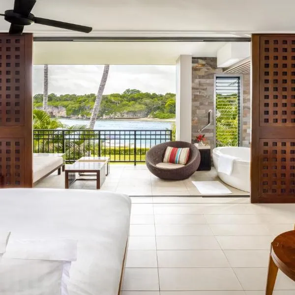 InterContinental Fiji Golf Resort & Spa by IHG, hotel in Natadola