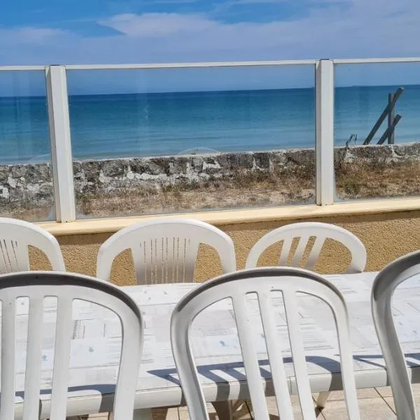 Relais des îles Saint Marcouf、Saint-Marcoufのホテル