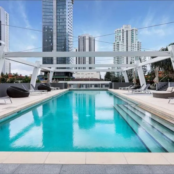 Broadbeach Stunner Modern and Central, hotel in Gold Coast