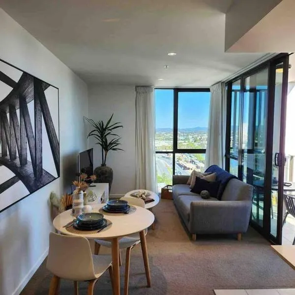 Broadbeach Business or Leisure, hotel in Gold Coast