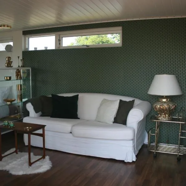 Falsterly Glamping, hotel in Horbelev