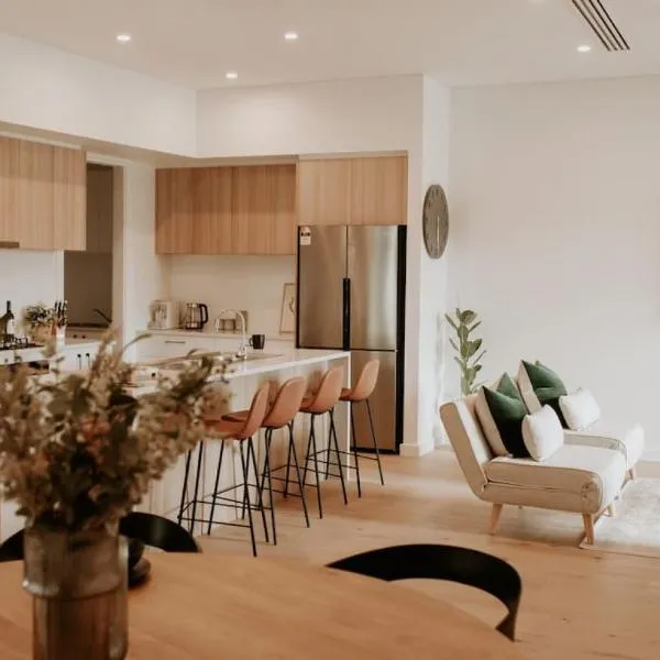 SYLO Luxury Apartments - Penthouse with City Views, hotel in Adelaide