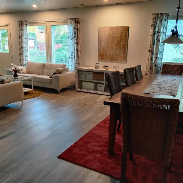 Omenapolun Onni, hotel v destinaci Taipalsaari