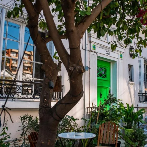 Yogi hostels,位于圣地亚哥的酒店