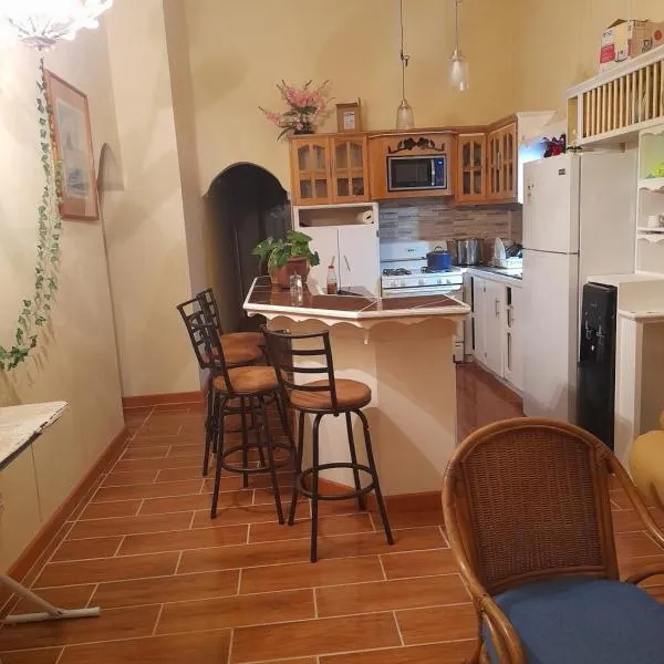 Alexander's Apartment, hotel a Carriacou