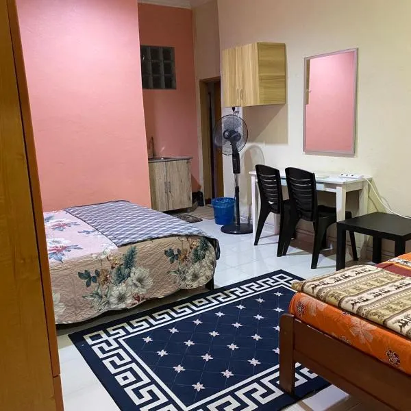 Bilik Harian Pengkalan Chepa, hotel em Pengkalan Cepa