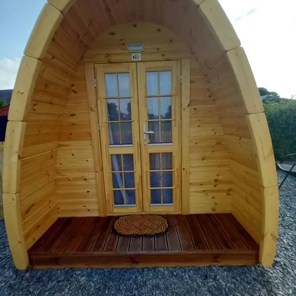 Pen y Buarth Pod - Caravan Site, hotel in Caernarfon