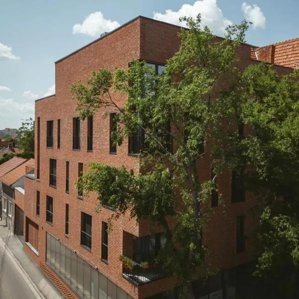 26Bricks Luxury Suites, hotel in Oradea