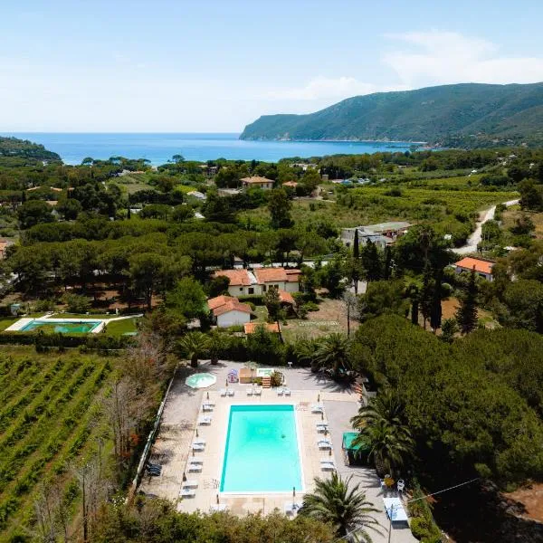 Glamping at Elba, hotel in Lacona