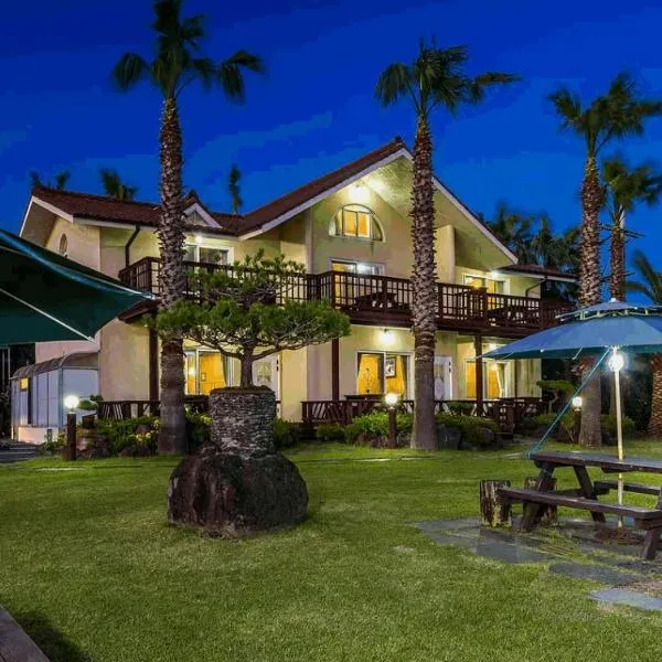 Long Beach Pension, hotel in Seogwipo