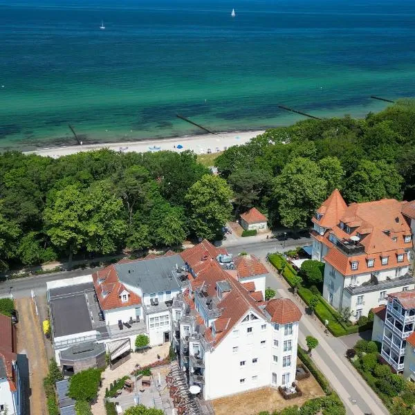HOTEL am STRAND, khách sạn ở Kühlungsborn