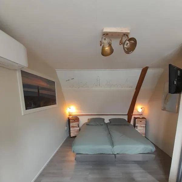 22up Bed & Koffie, ξενοδοχείο σε Den Burg