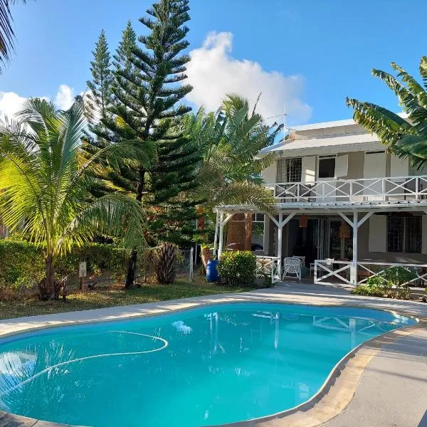Blue Paradise Villa & Apartments, hotel u gradu 'Blue Bay'