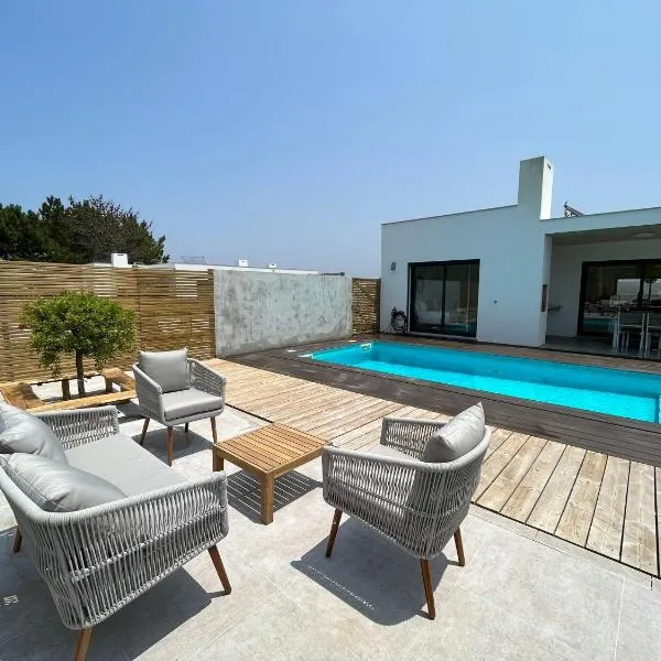 Cairnvillas Villa Essencia C45 - Luxury Villa with Private Pool near Beach, hotel in Aljezur