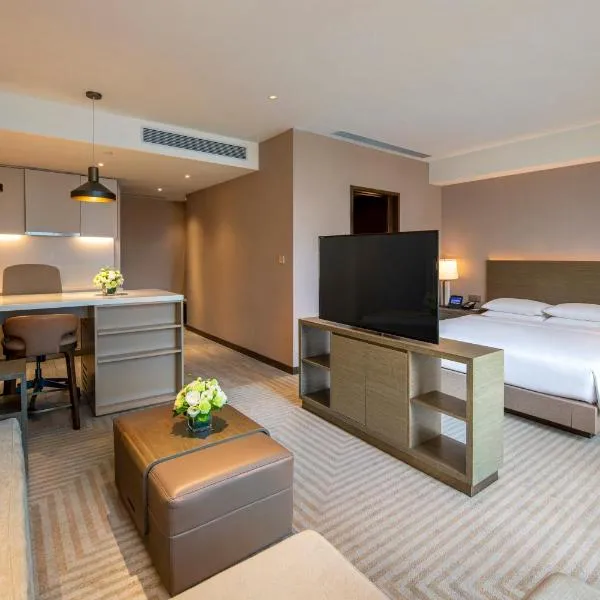 Hyatt House Chengdu Pebble Walk, hotell i Chengdu