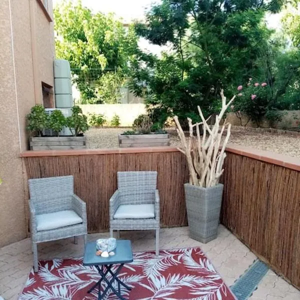 Appartement calme dans villa, piscine et spa et mer, hotel in Portiragnes