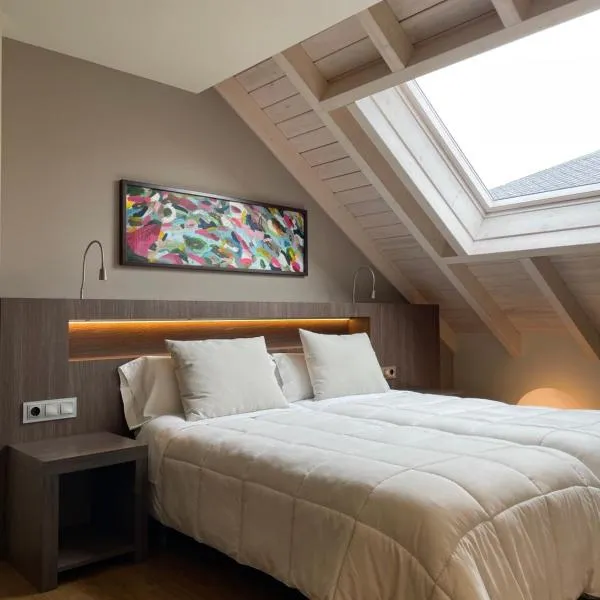 Guiana Rooms & Suites, hotel in Ponferrada