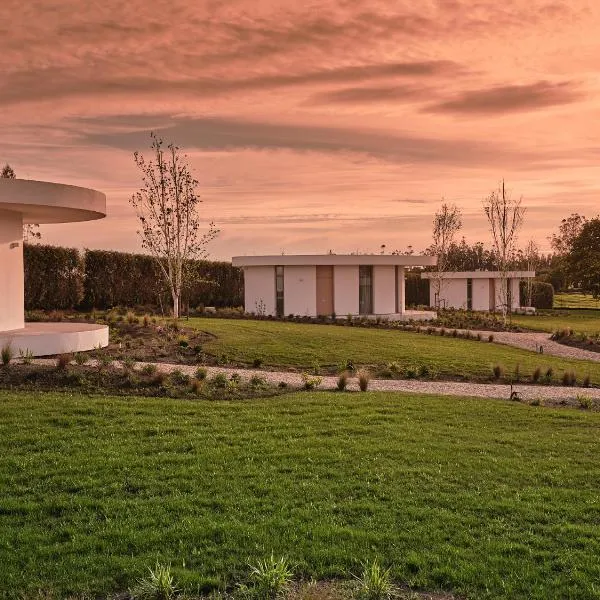 Retiro Costiña Wellness&villas, hotel v destinaci Santa Comba