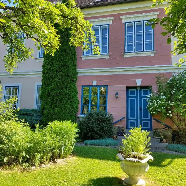 Romantik-Villa LebensART, hotel en Reichenfels
