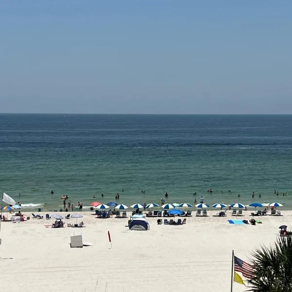 Breakers Condominiums 2 Bedrooms 2 Baths, hotel v destinaci Orange Beach