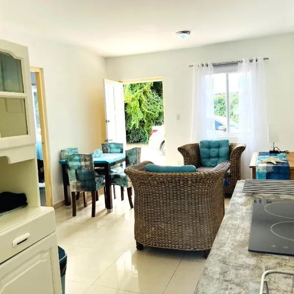 Ocean Blue Oasis Curaçao, hotell i Willemstad