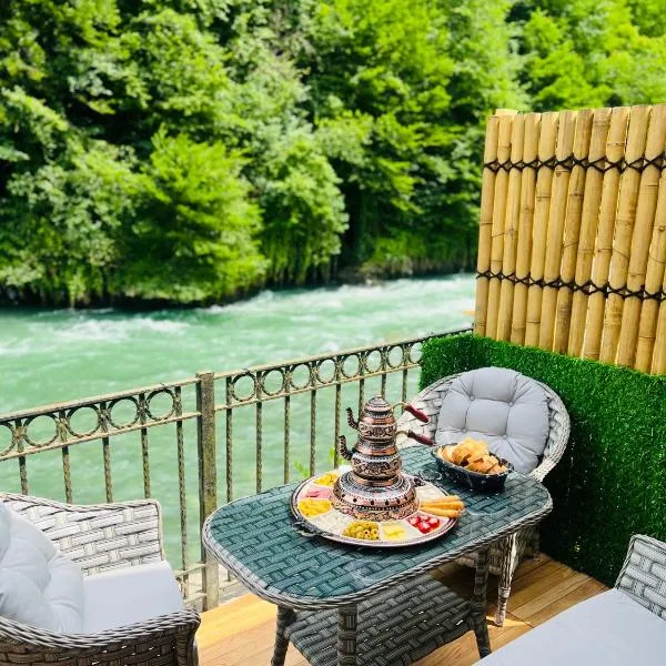 Elegant Bungalov, hotell i Rize
